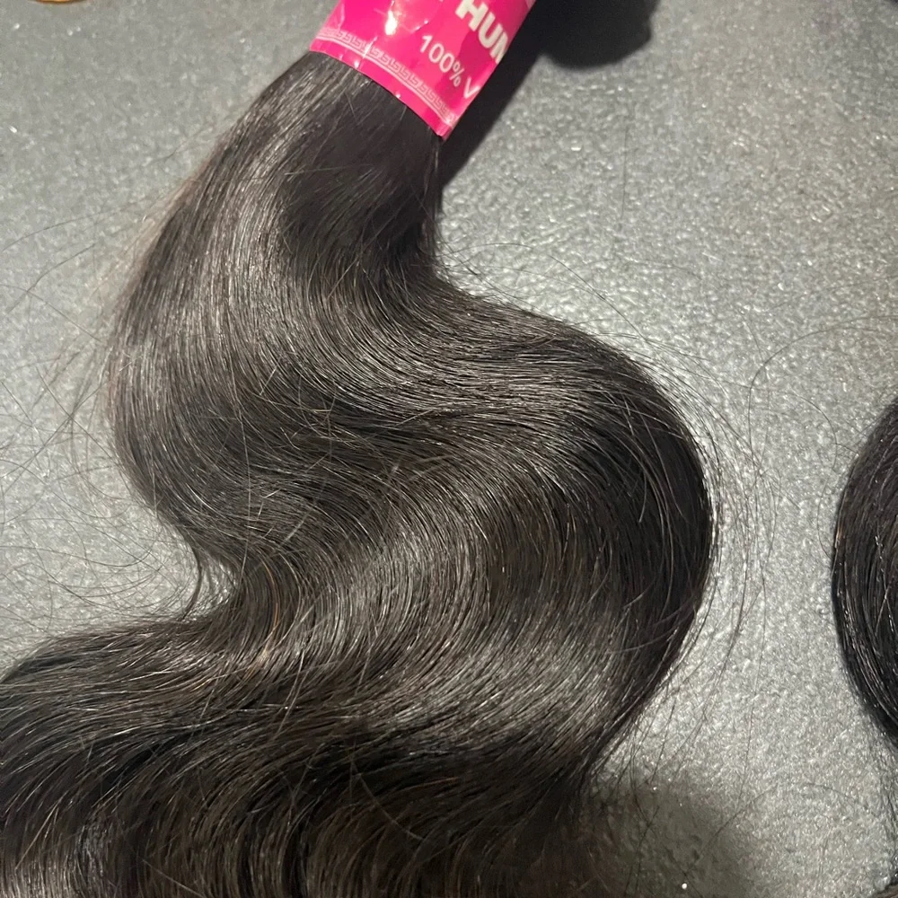 Black Wavy Hair Bundles (3-Pack)